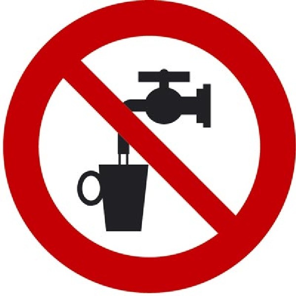 Kein Trinkwasser Verbotsschilder DIN 4844, 30 mm